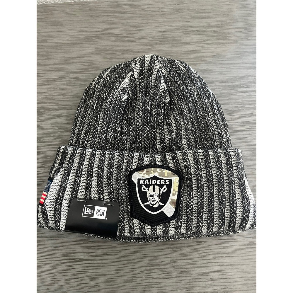 New Era Las Vegas Raiders NFL‎ 2023 Salute Service Beanie Cuffed Cap Hat Fleece
